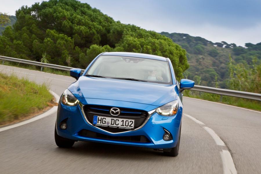  Mazda2 2014 года  (фото 9 из 30)